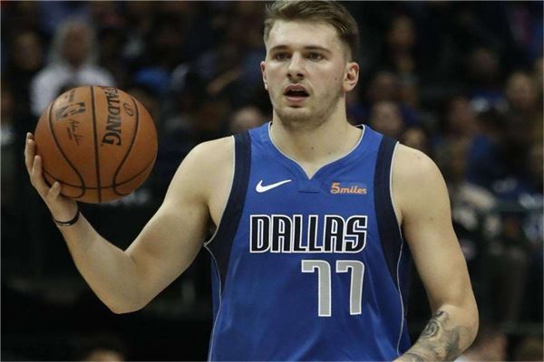 体育中超：泰山队三名国脚回归 四外援可以出战海牛