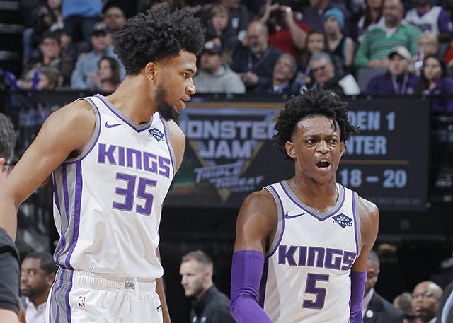 勇士狂胜马刺！三配角轰66分，库里巴特勒划水，放弃库明加吧！.