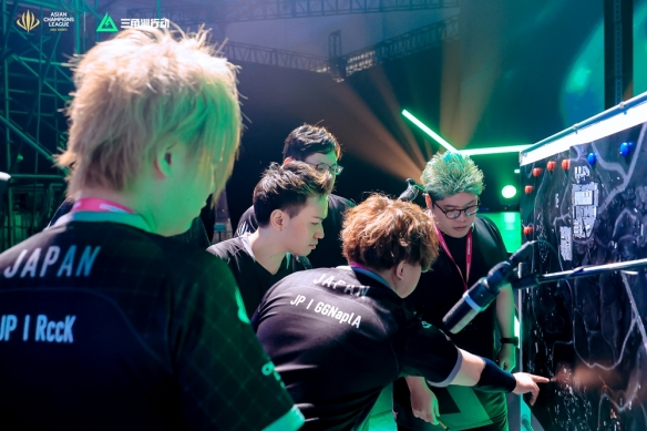 也展示了现 也展示了现